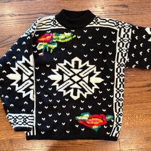 KITTY HAWK Black and White Patterned LADIES Sweater